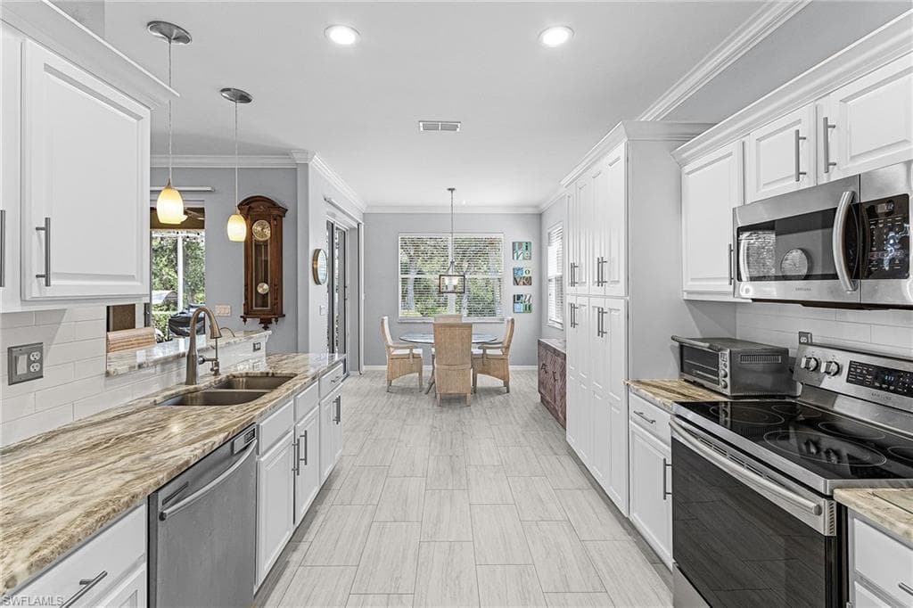 9262 Palm Island CIR-16