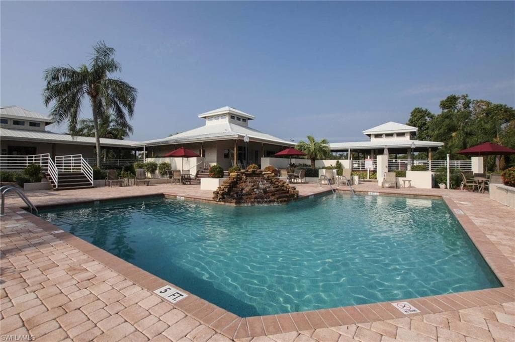9262 Palm Island CIR-35