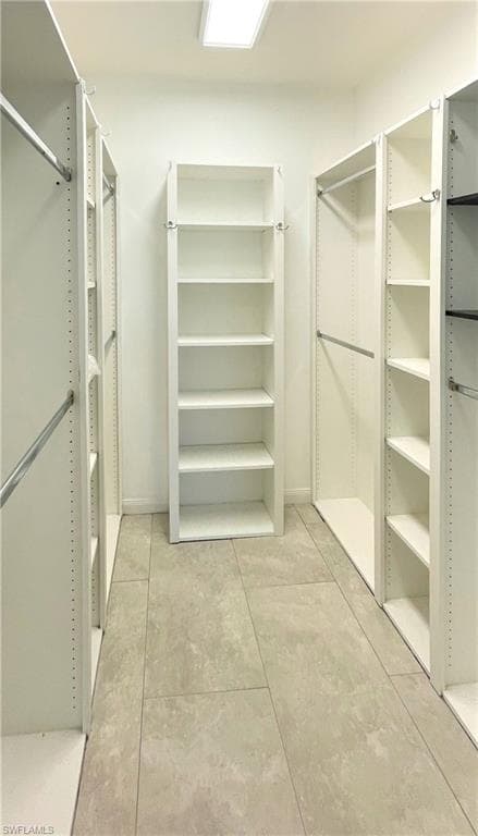 8090 Chianti LN-21