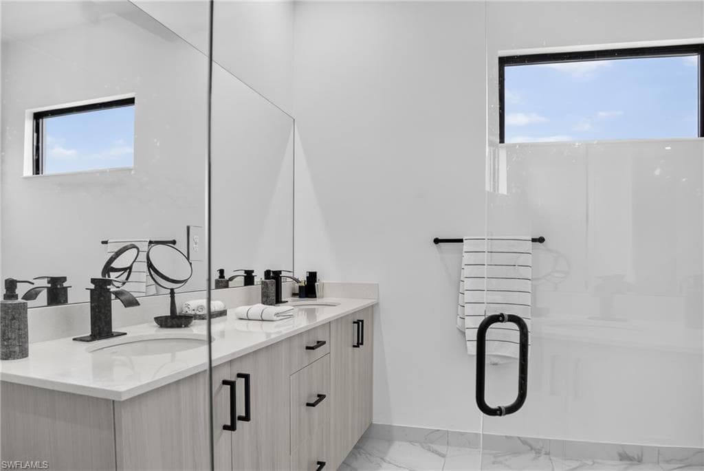 4978 Jovanne ST-24