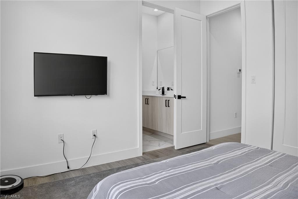 4978 Jovanne ST-30