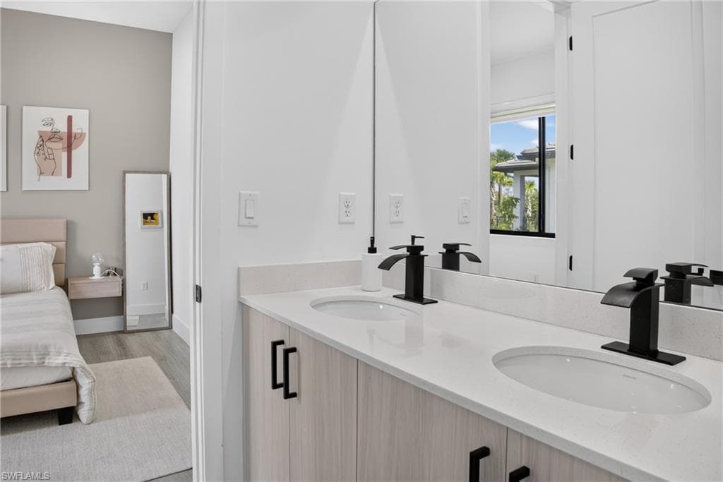 4978 Jovanne ST-31