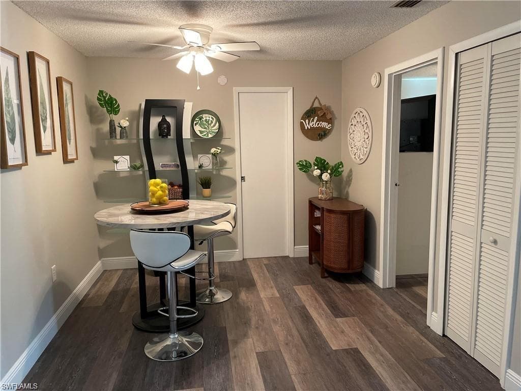3706 Broadway 37-7