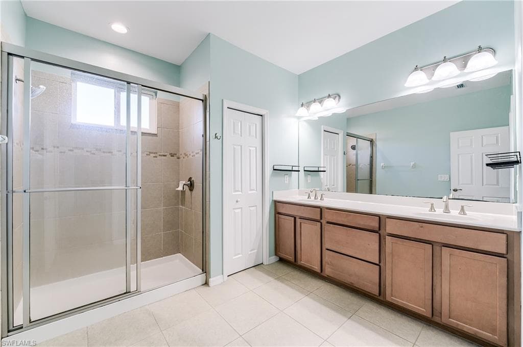 4084 Wilmont PL-16