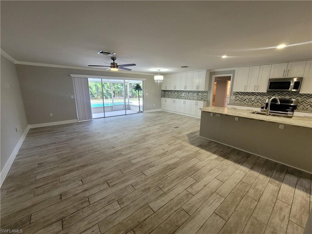 117 Big Springs DR-13