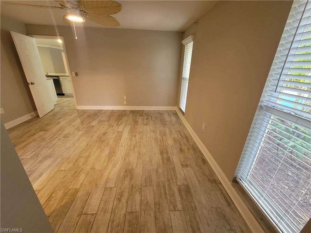 117 Big Springs DR-16