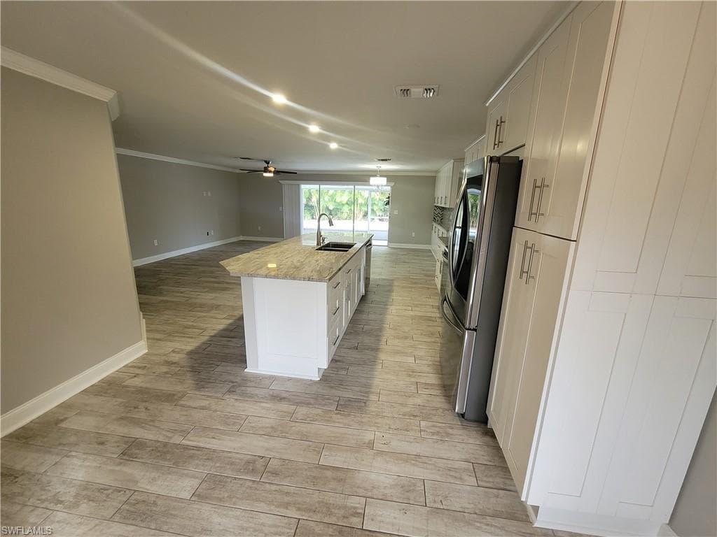 117 Big Springs DR-14