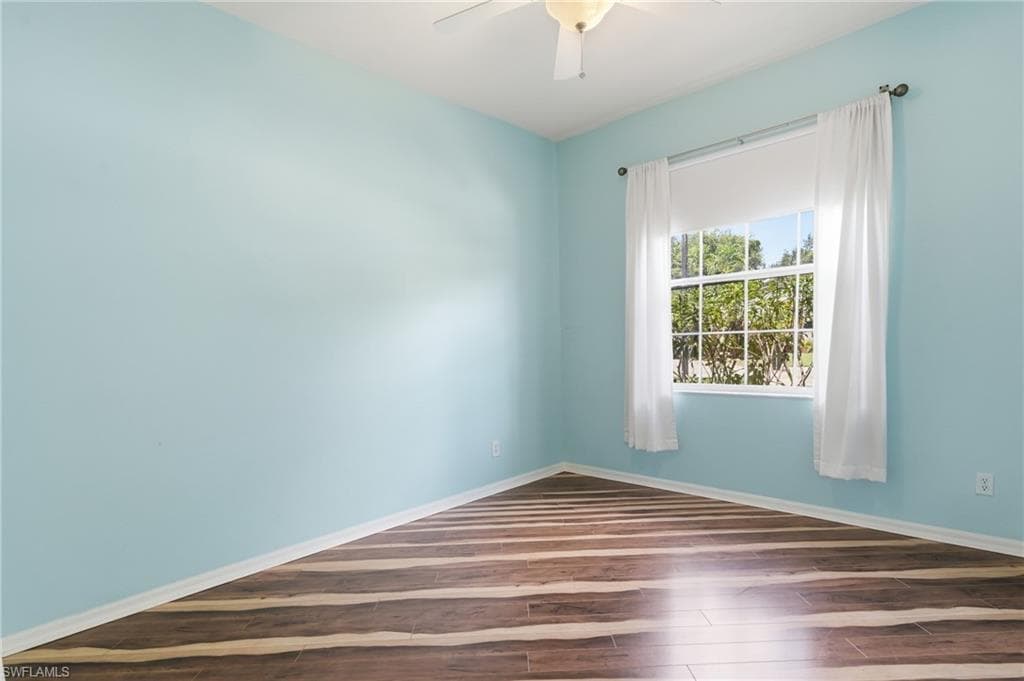 295 Stanhope CIR-28