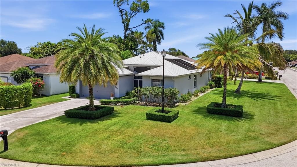 295 Stanhope CIR-5