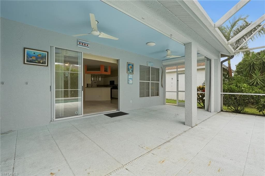 295 Stanhope CIR-34
