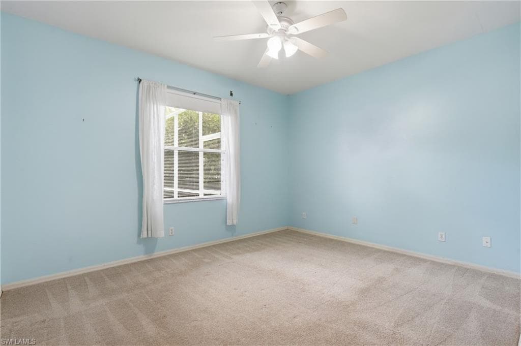 295 Stanhope CIR-21