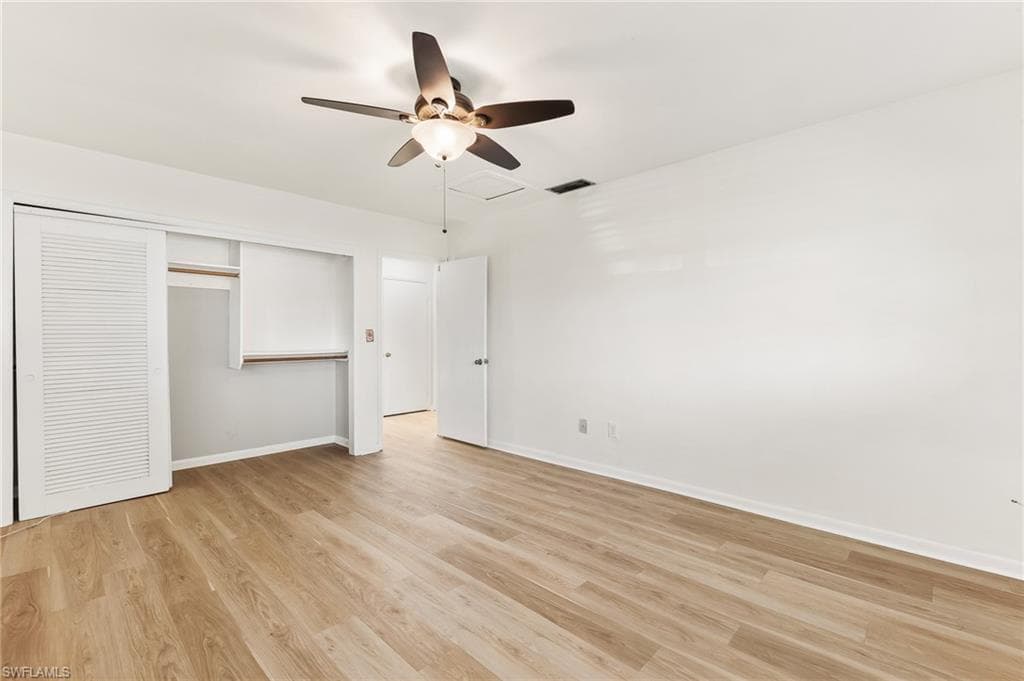 4277 Island CIR 1-10
