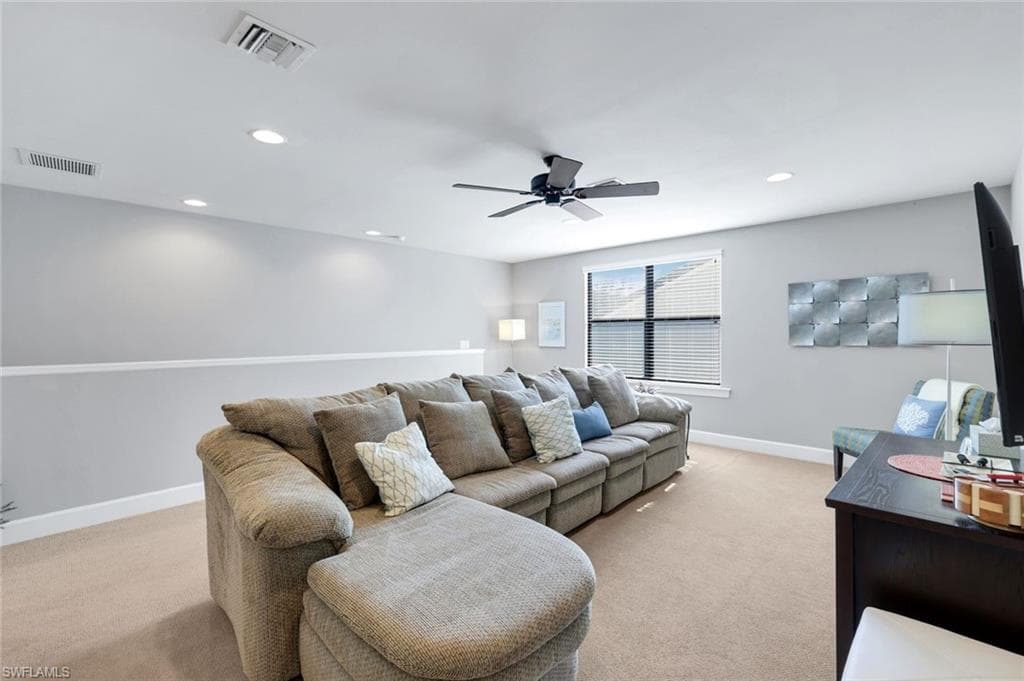 16345 Camden Lakes CIR-17