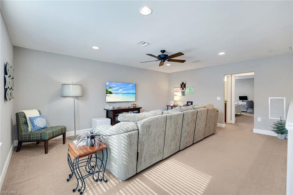 16345 Camden Lakes CIR-18