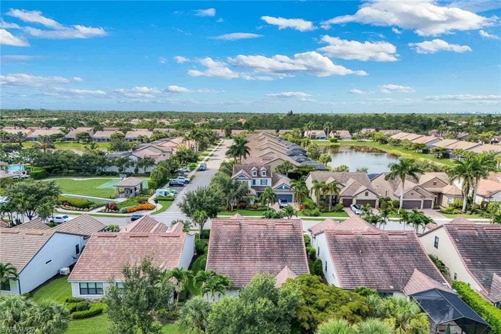 16345 Camden Lakes CIR-39