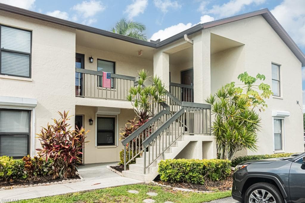 9275 Lake Park DR 204-2