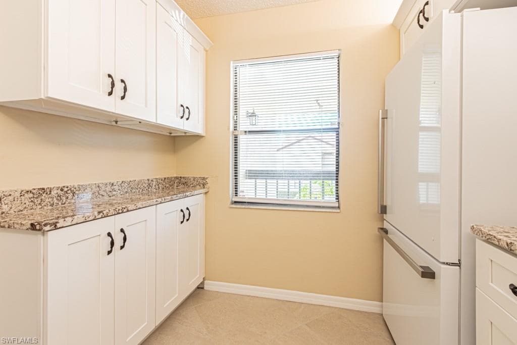 9275 Lake Park DR 204-7