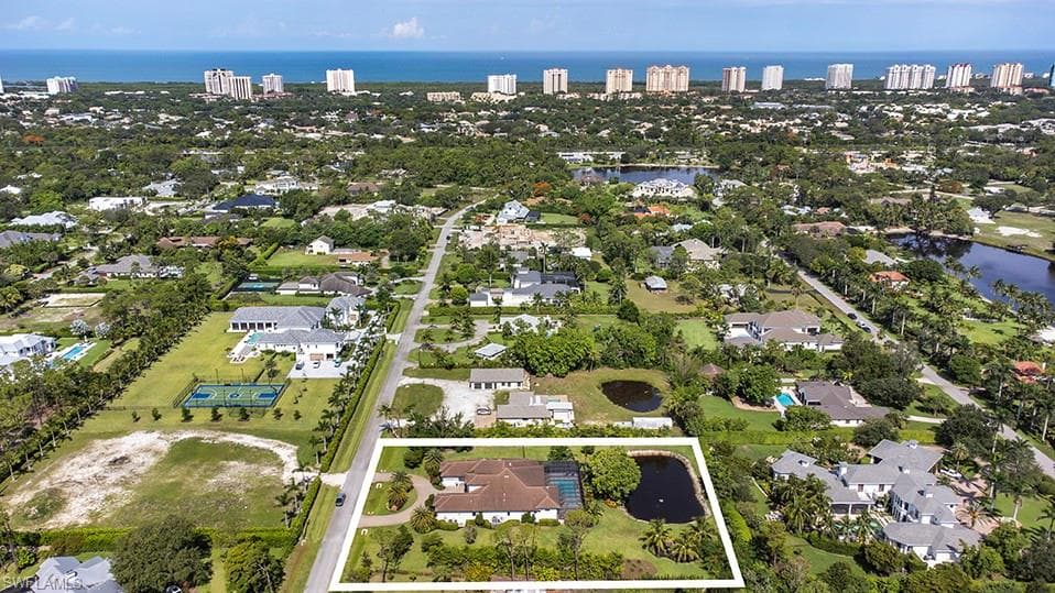 179 Mahogany DR-17