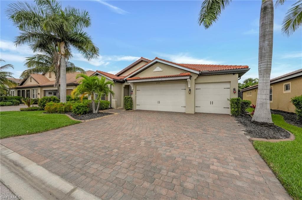 8720 Westwood Oaks PL-40