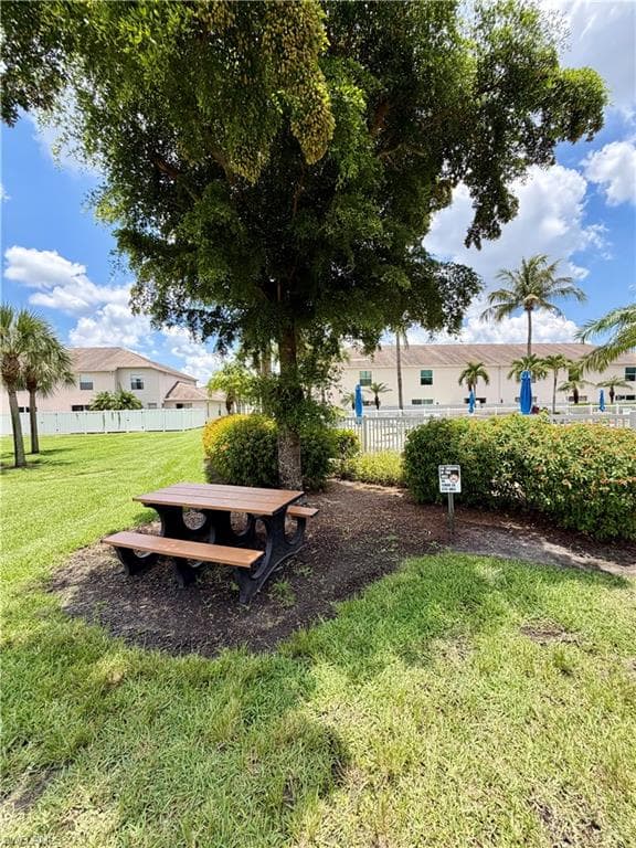 3618 Pine Oak CIR 105-5