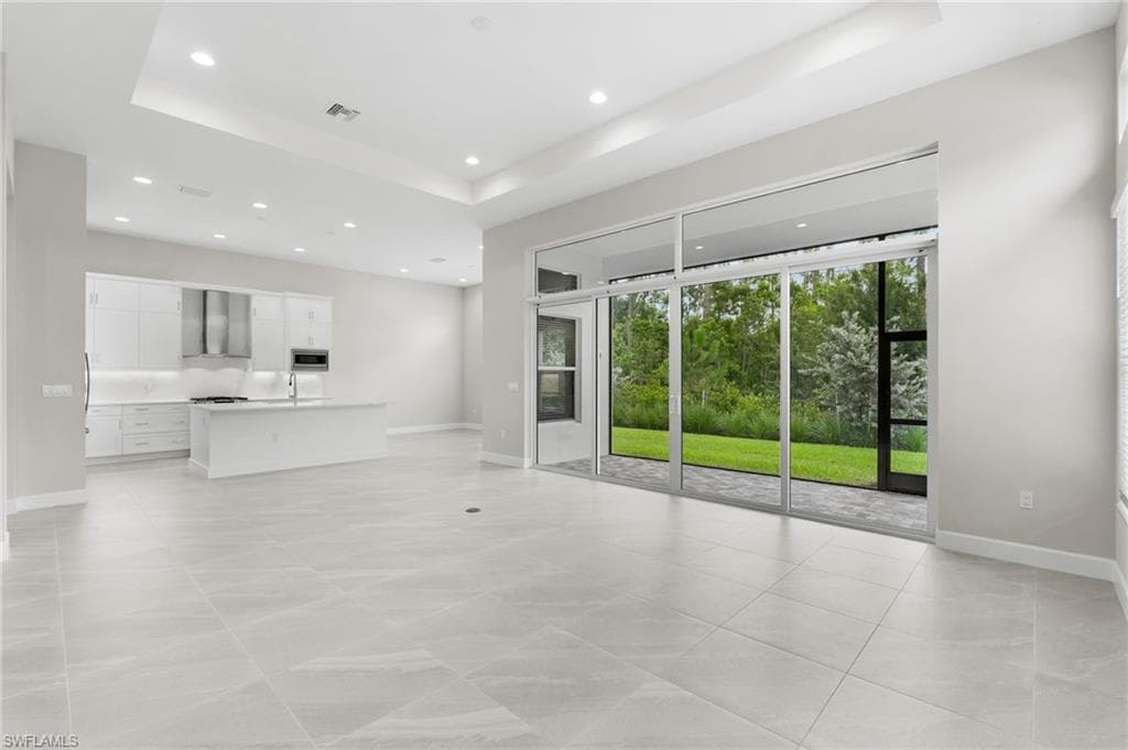 2436 Cambridge WAY-2