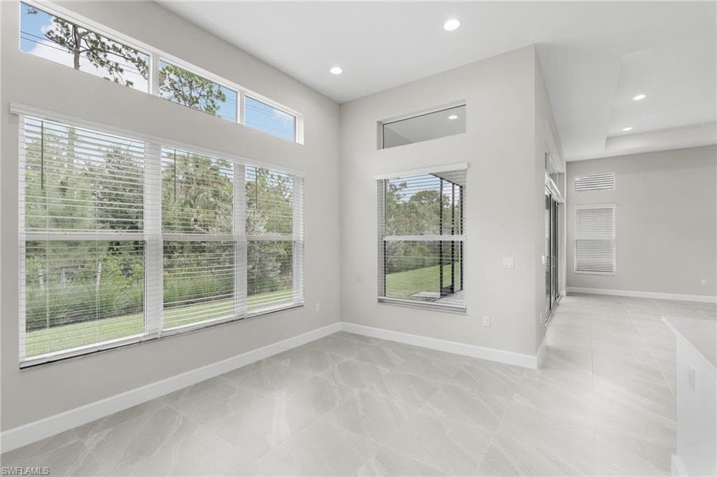 2436 Cambridge WAY-5