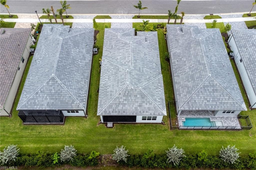 2436 Cambridge WAY-24