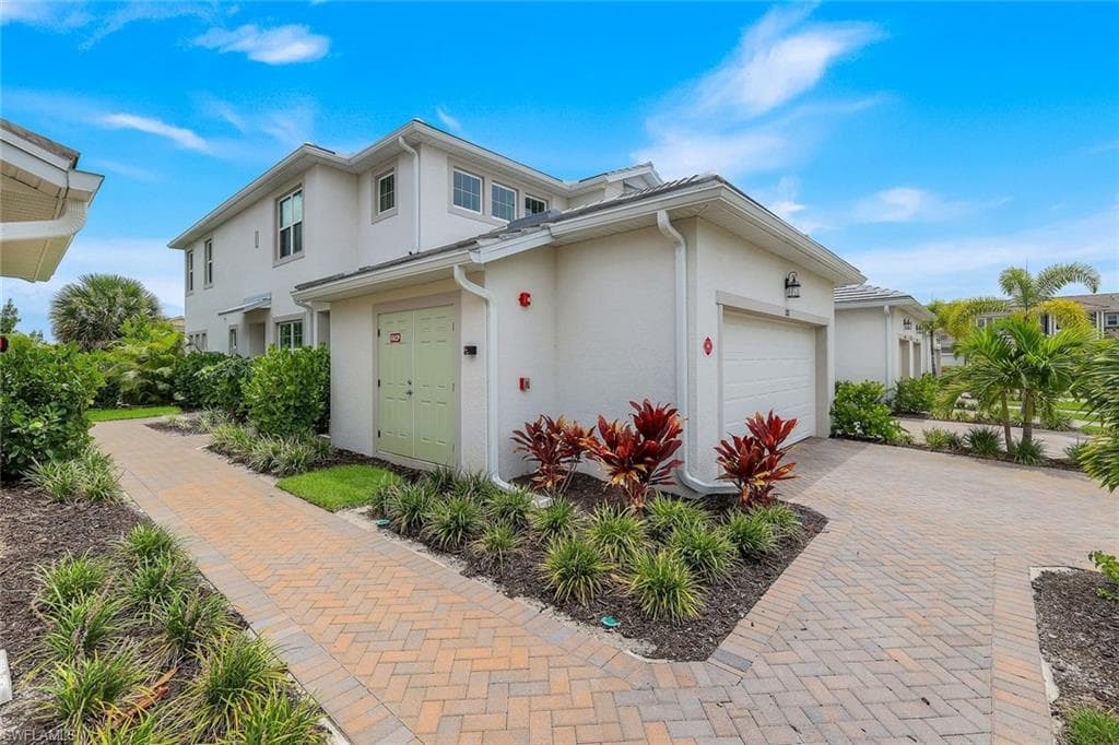 4563 Arboretum CIR 101-3