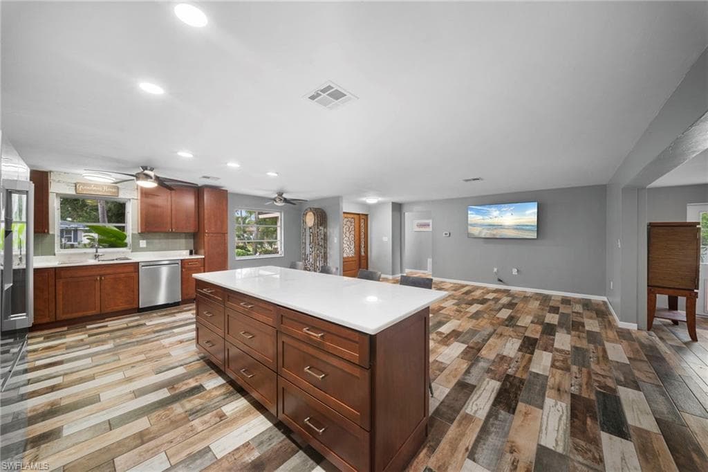 1444 Covington CIR W-7