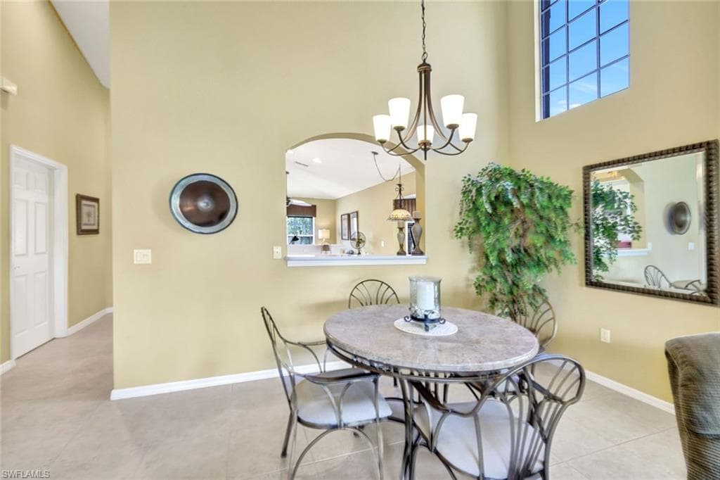 20101 Seagrove ST 705-12
