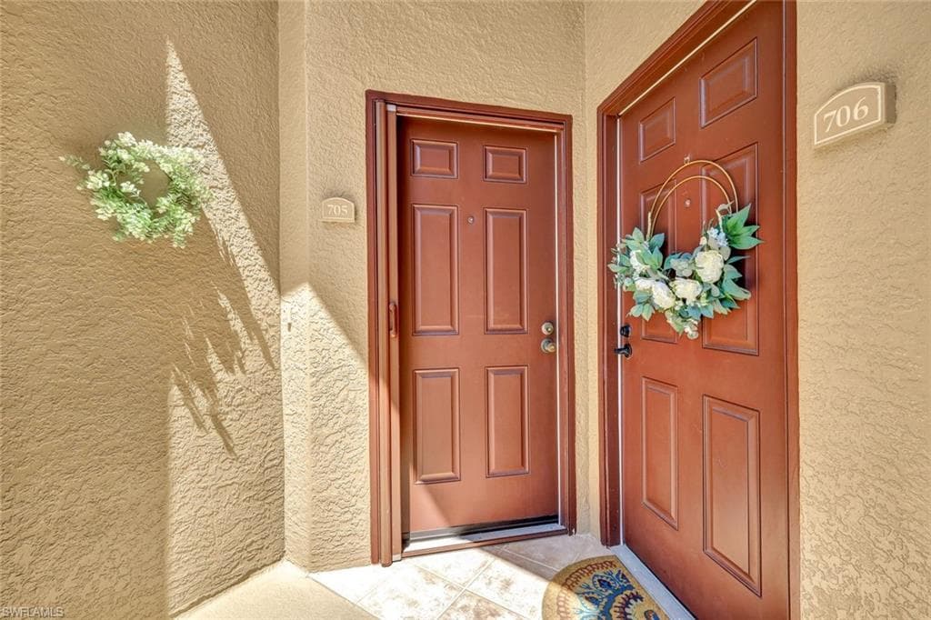 20101 Seagrove ST 705-3