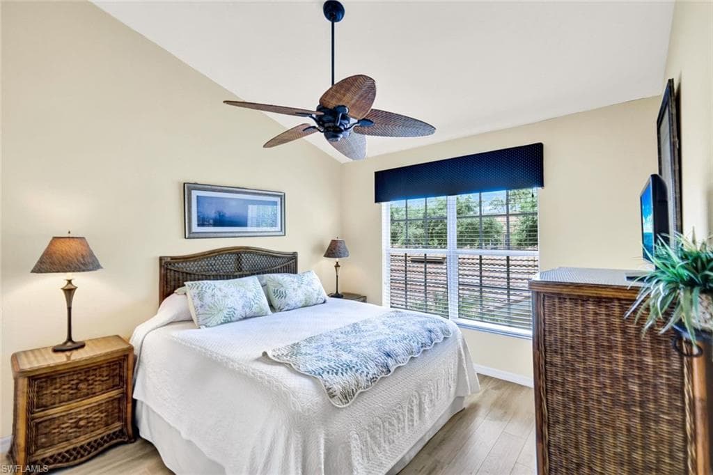 20101 Seagrove ST 705-19