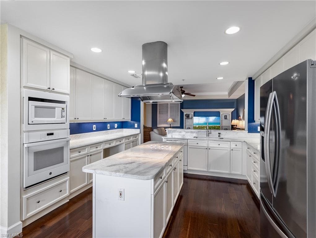 11620 Court Of Palms 202-24