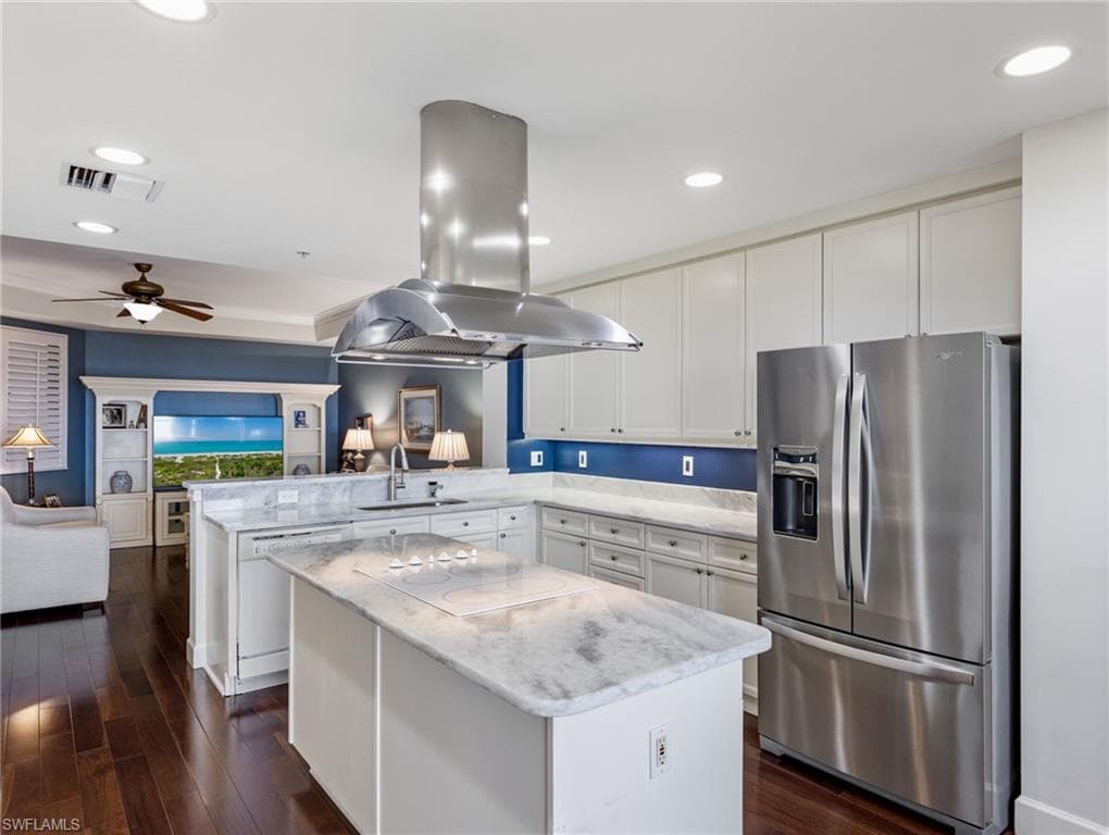 11620 Court Of Palms 202-25