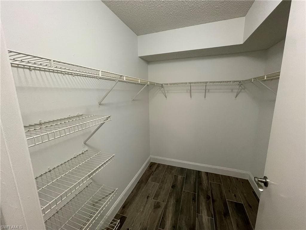 2190 Arbour Walk CIR 2216-16