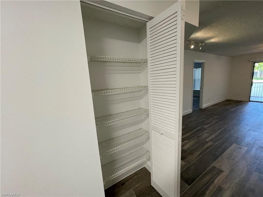 2190 Arbour Walk CIR 2216-4