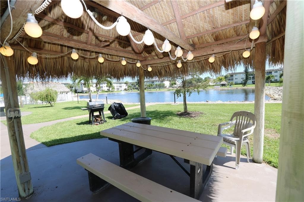 1004 Manatee RD H202-27