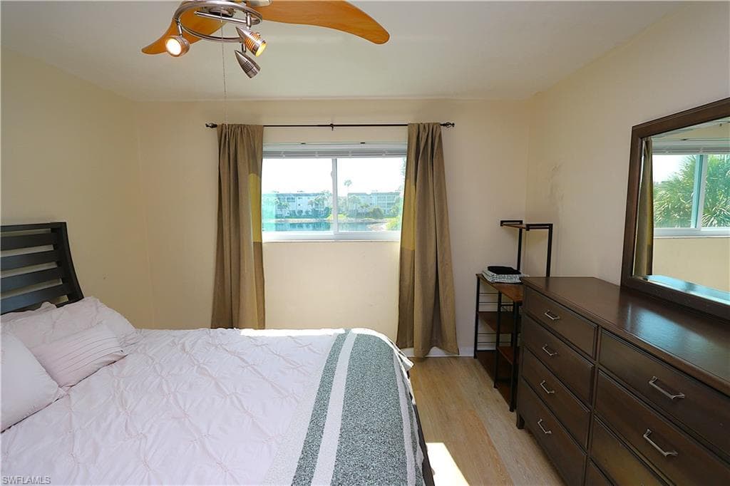 1004 Manatee RD H202-13