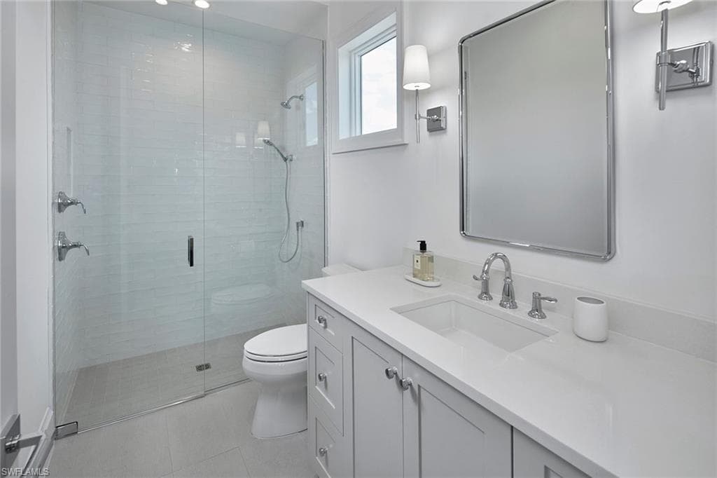 16764 Enclave CIR-31