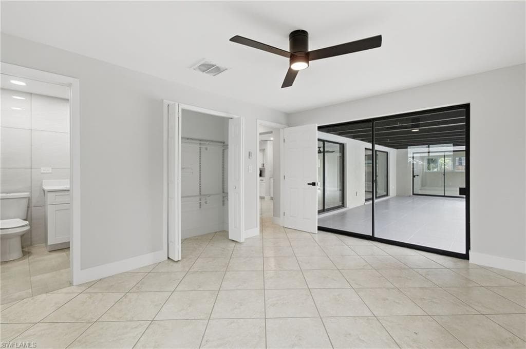 1560 Ricardo AVE-11