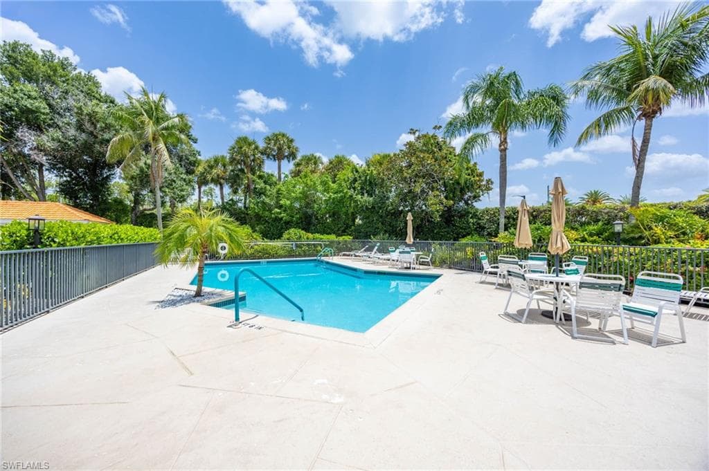 7577 Silver Trumpet LN 103-27