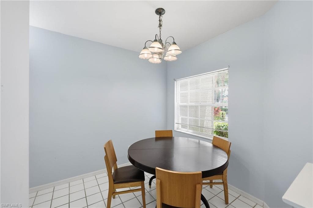7577 Silver Trumpet LN 103-14