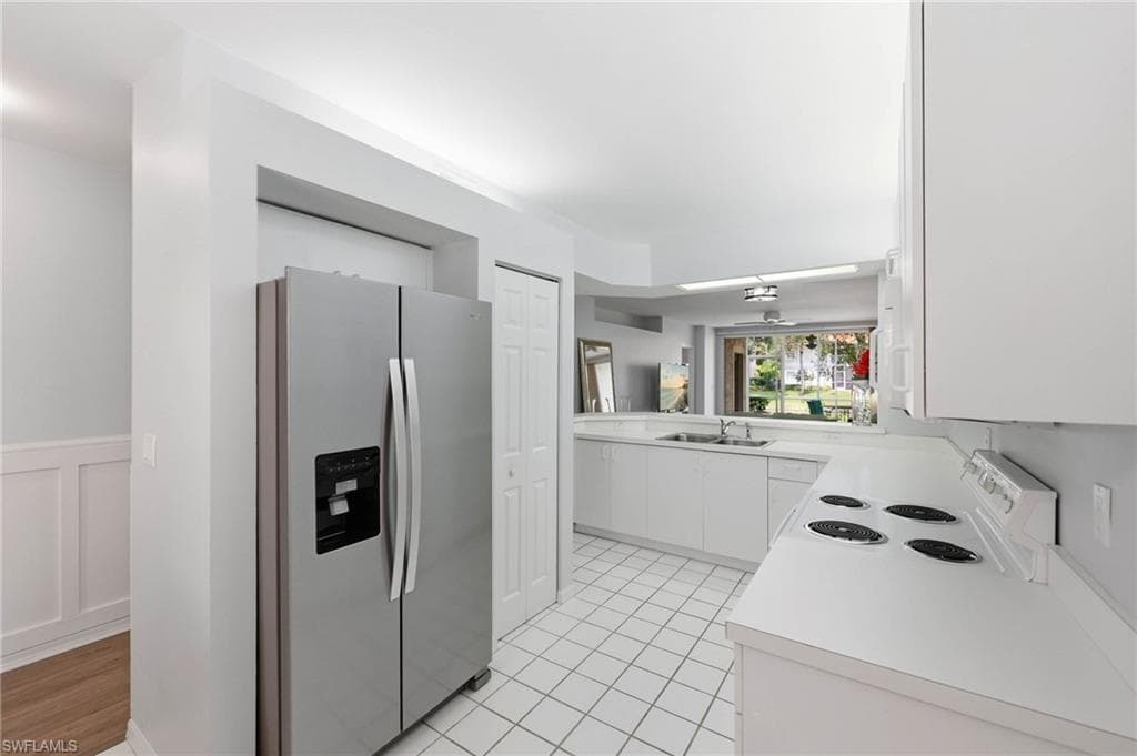 7577 Silver Trumpet LN 103-11