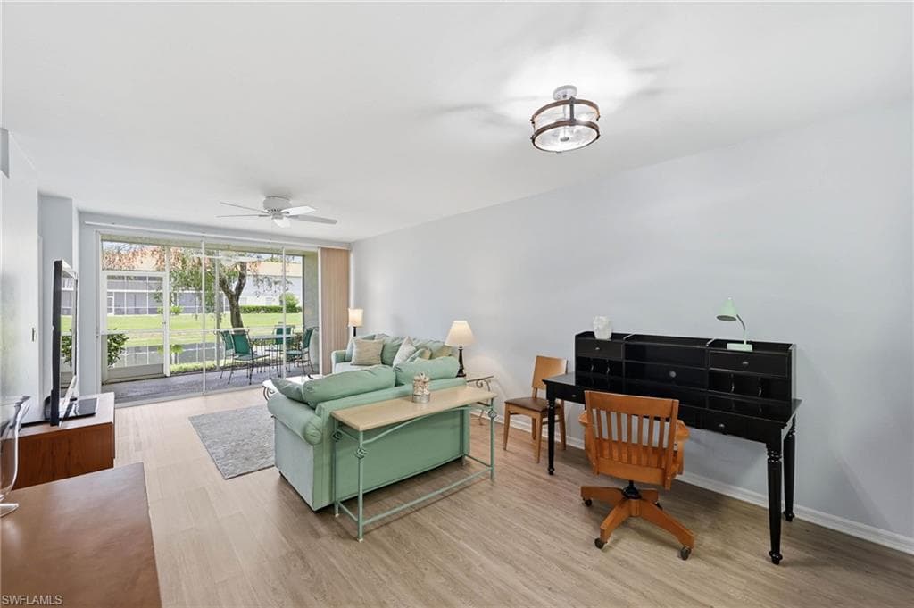 7577 Silver Trumpet LN 103-4