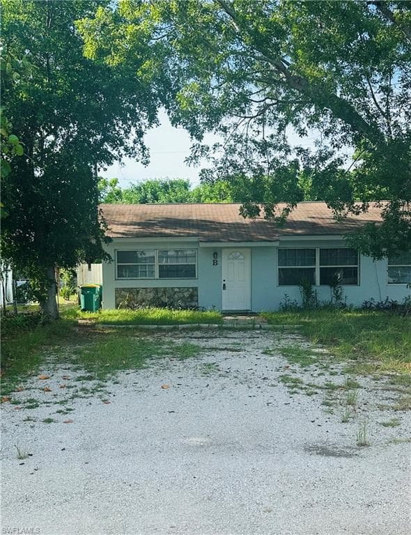 1215 Alhambra CIR B-1