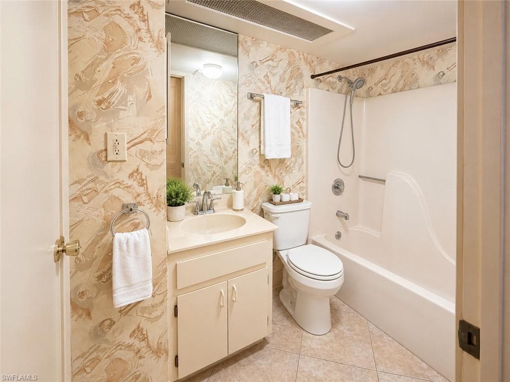 4210 CINDY AVE-6