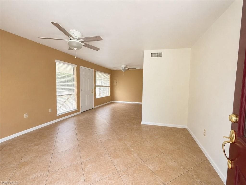 4210 CINDY AVE-8