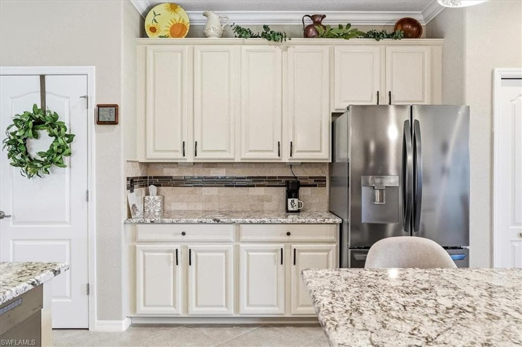 20503 Black Tree LN-42