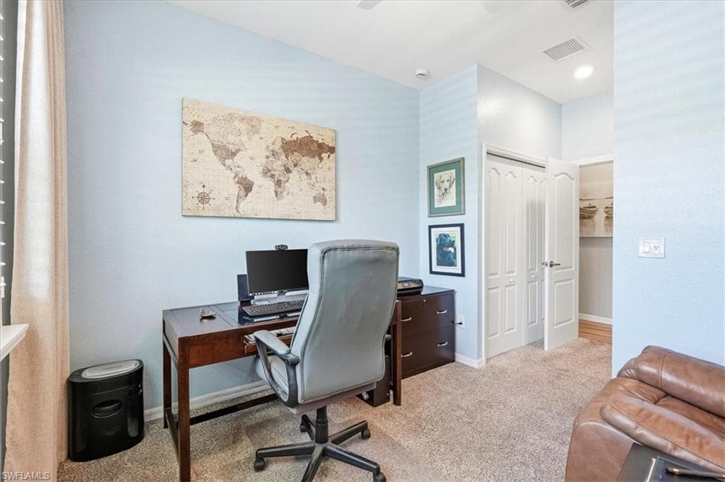 20503 Black Tree LN-28