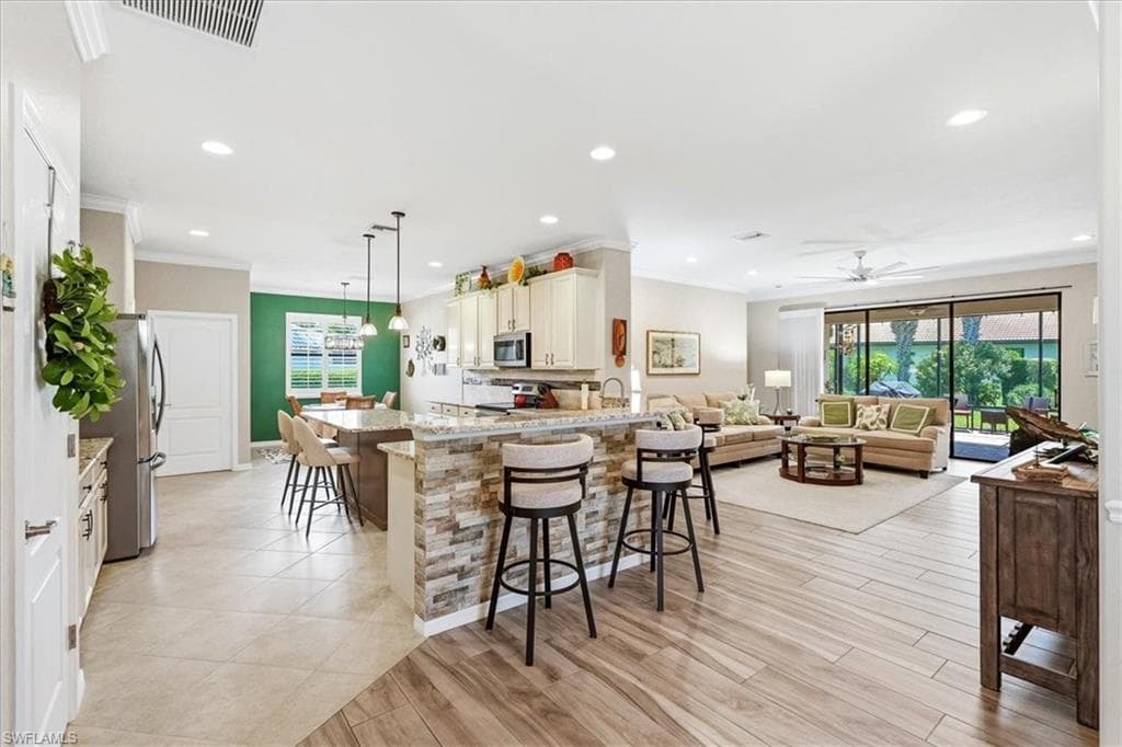 20503 Black Tree LN-5